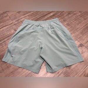 Lululemon pace breaker unlined 7” Men's Light Green mint green athletic Shorts